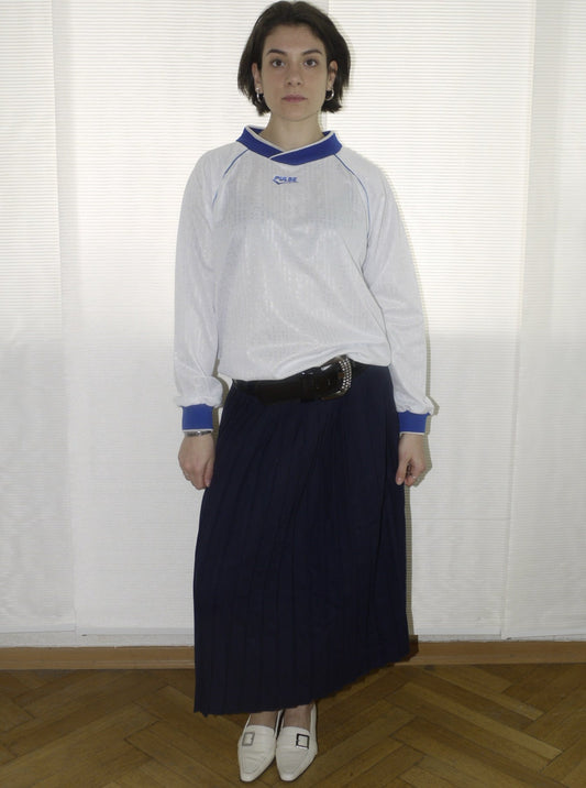 Long pleated skirt