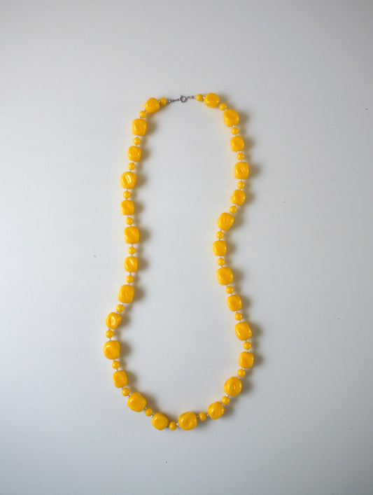 Chain yellow